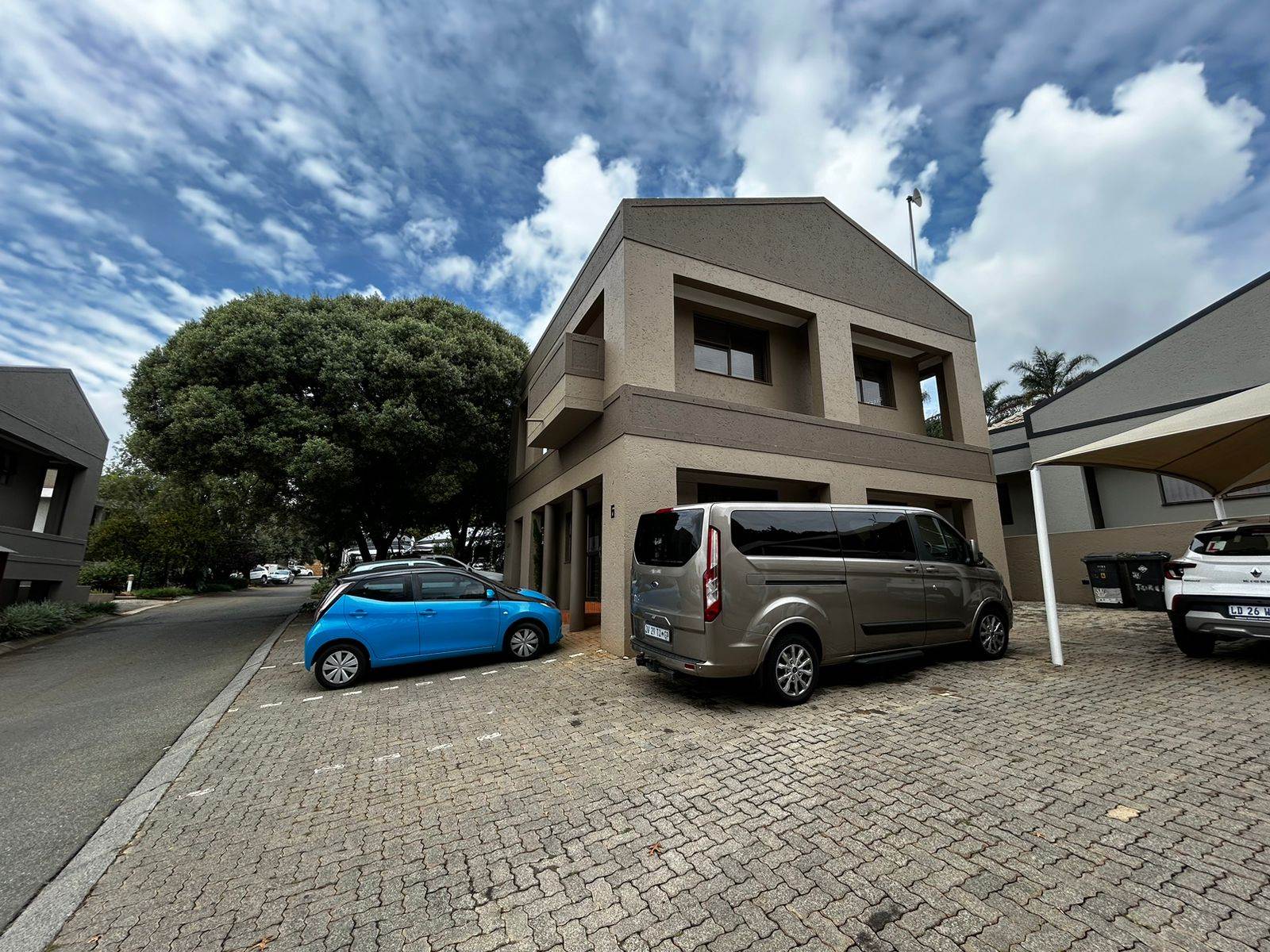55  m² Commercial space in Northcliff photo number 1