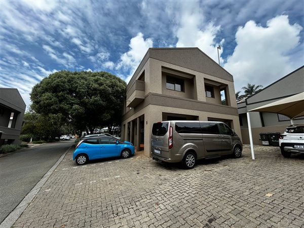 55  m² Commercial space in Northcliff