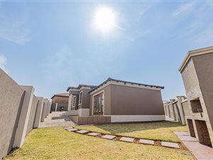 3 Bed House in Munsieville South