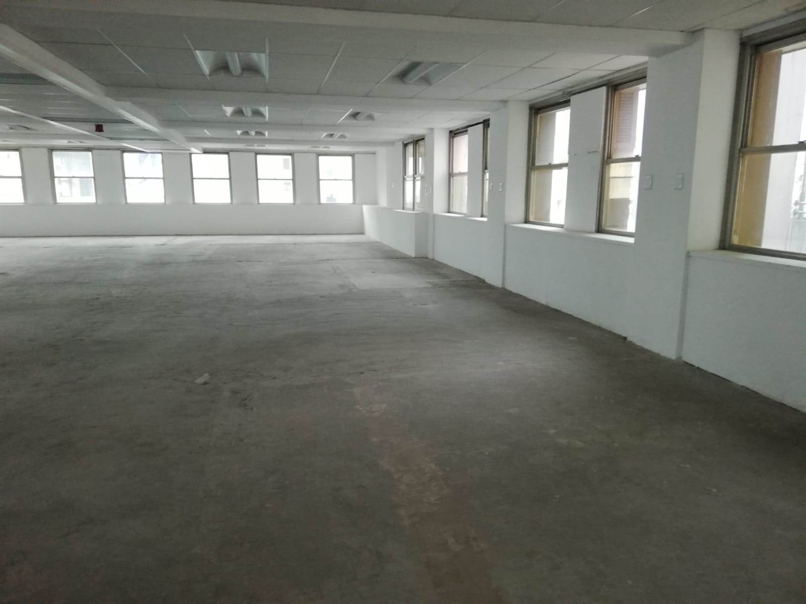 516  m² Office Space in Cape Town City Centre photo number 4