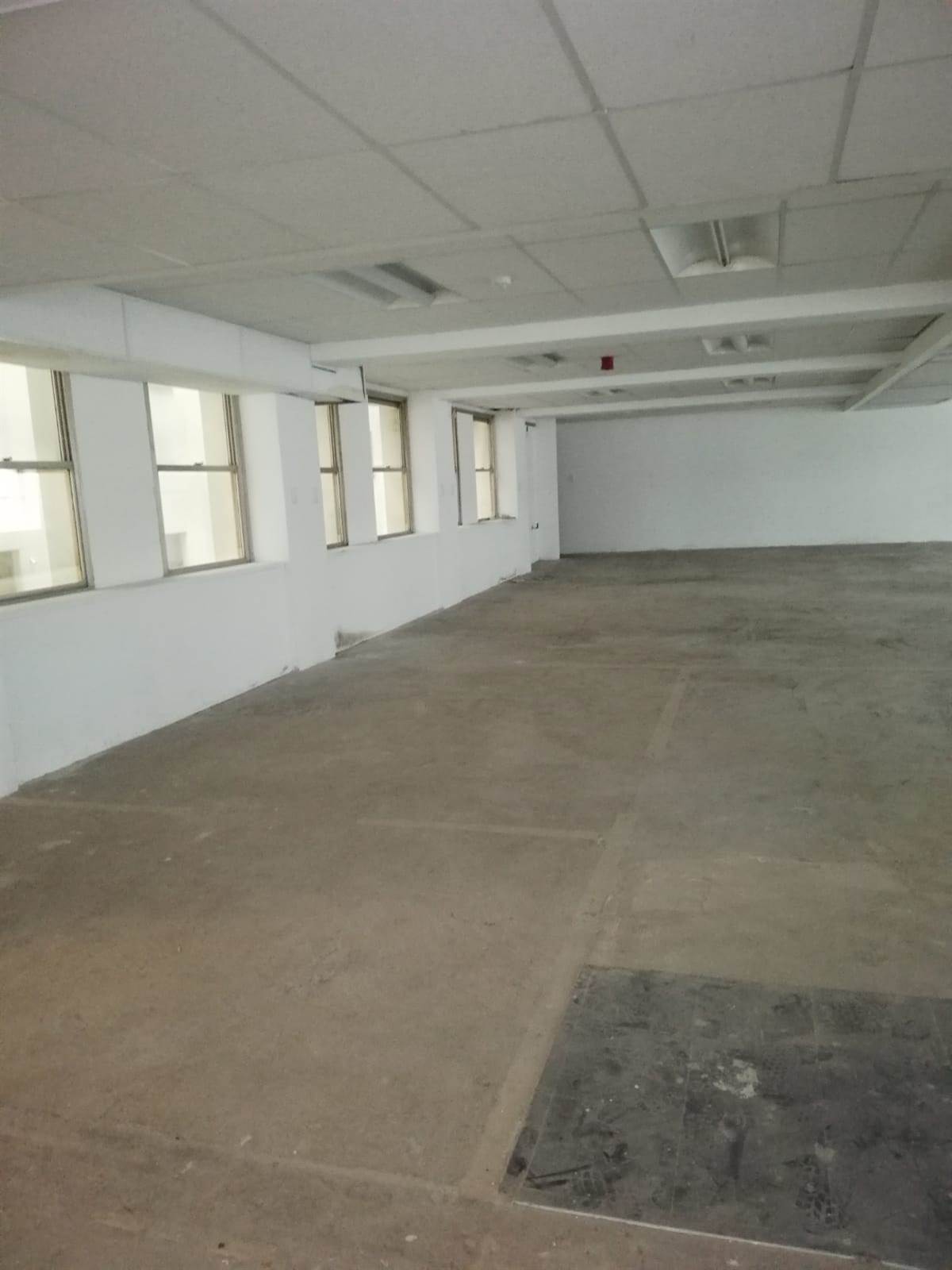 516  m² Office Space in Cape Town City Centre photo number 5