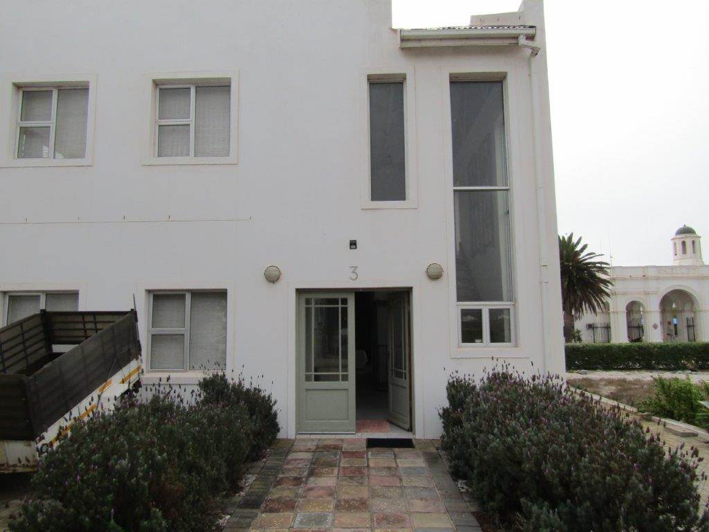 4 Bed House in St Helena Bay photo number 5