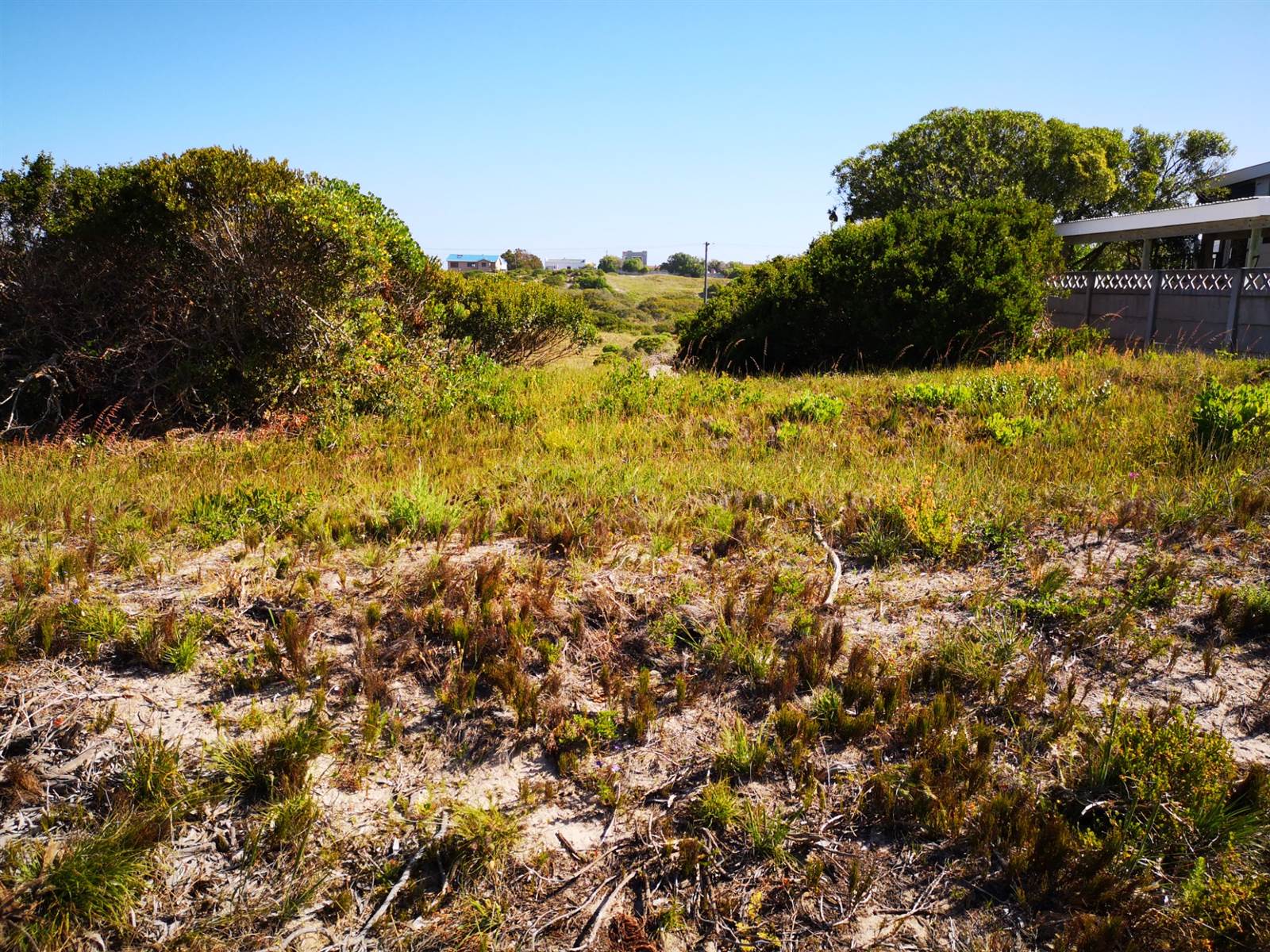958 m² Land available in Pearly Beach photo number 2