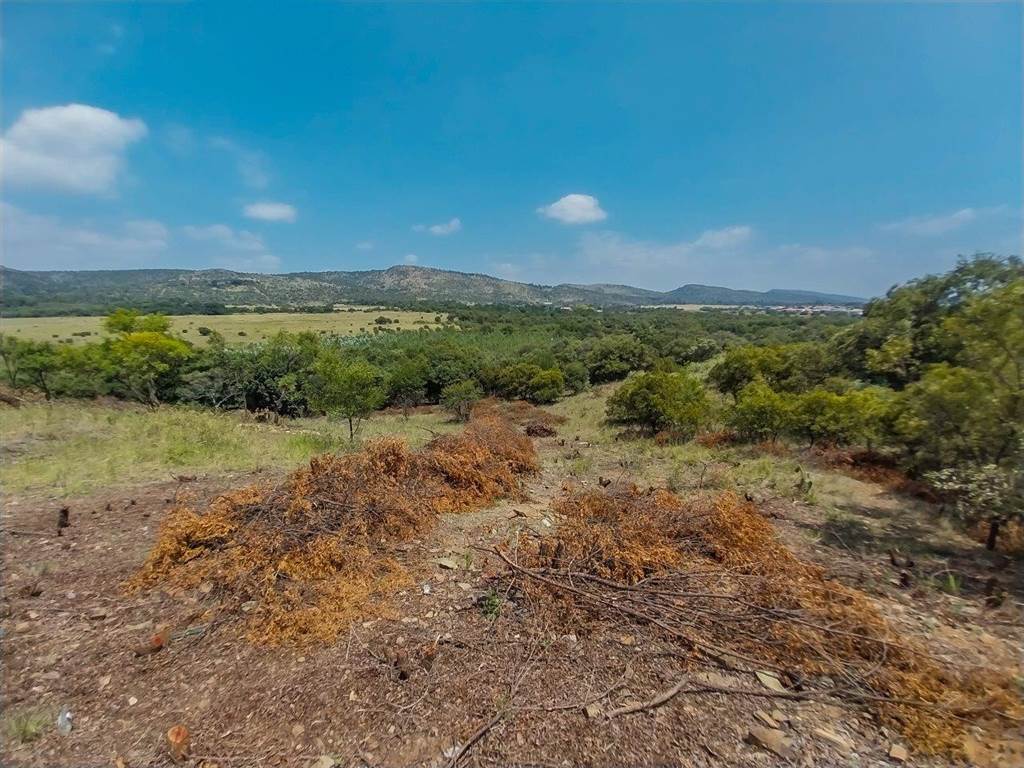 4175 m² Land available in Xanadu photo number 17