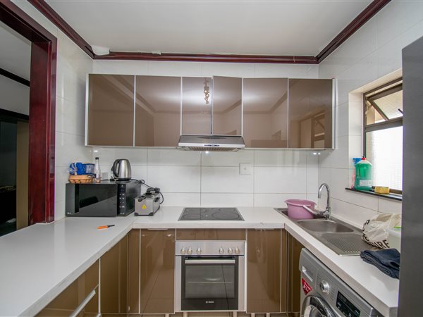 2 Bed Apartment