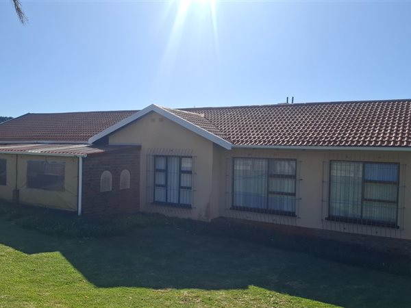 3 Bedroom House 3 Bedroom House