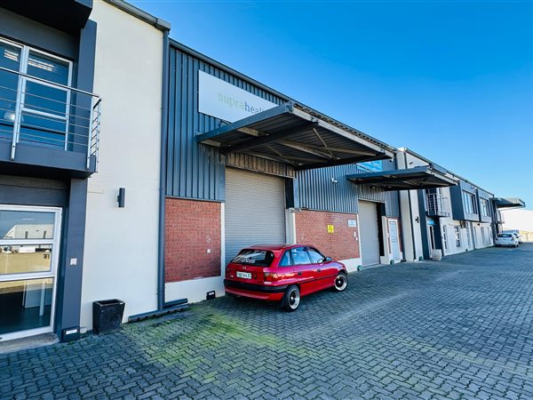 865  m² Industrial space