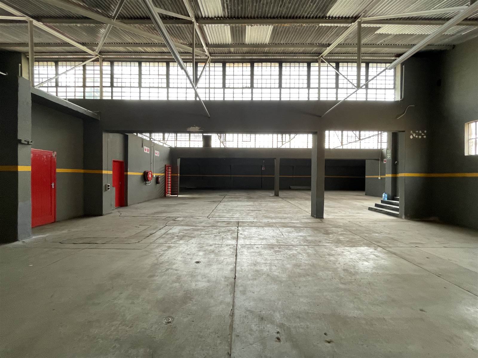 1150  m² Industrial space in Germiston Central photo number 7