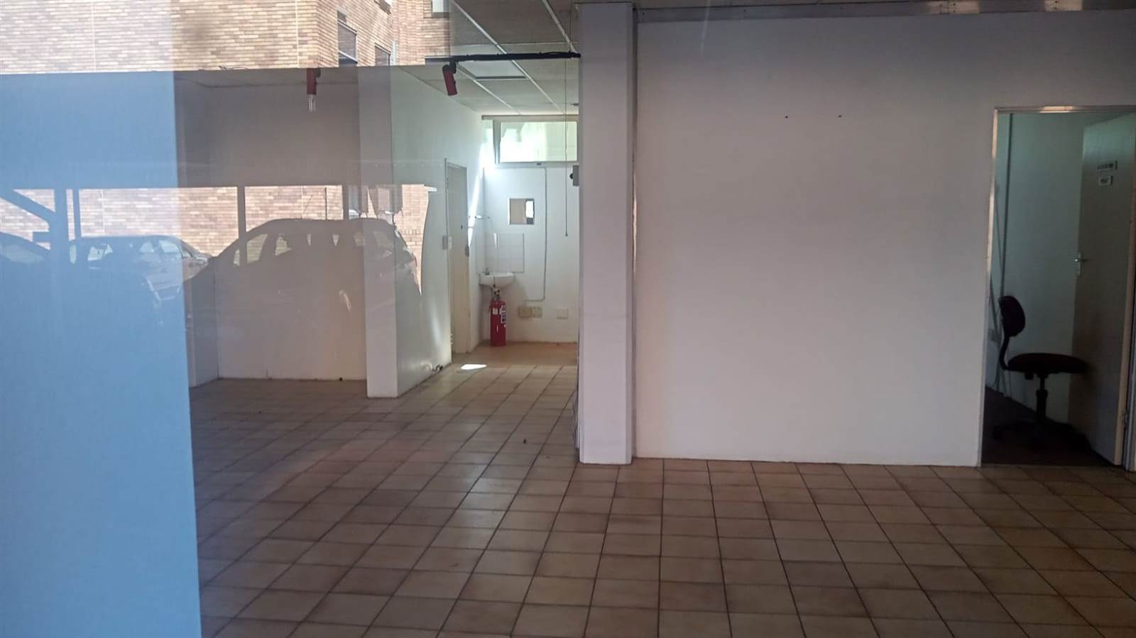 Commercial space in Vereeniging Central photo number 8