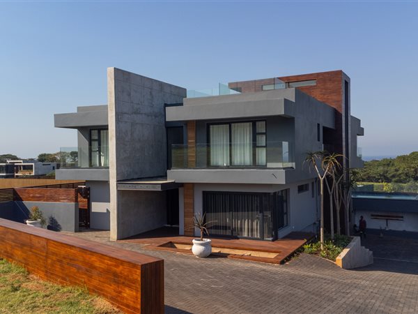 6 Bed House in Umhlanga Rocks