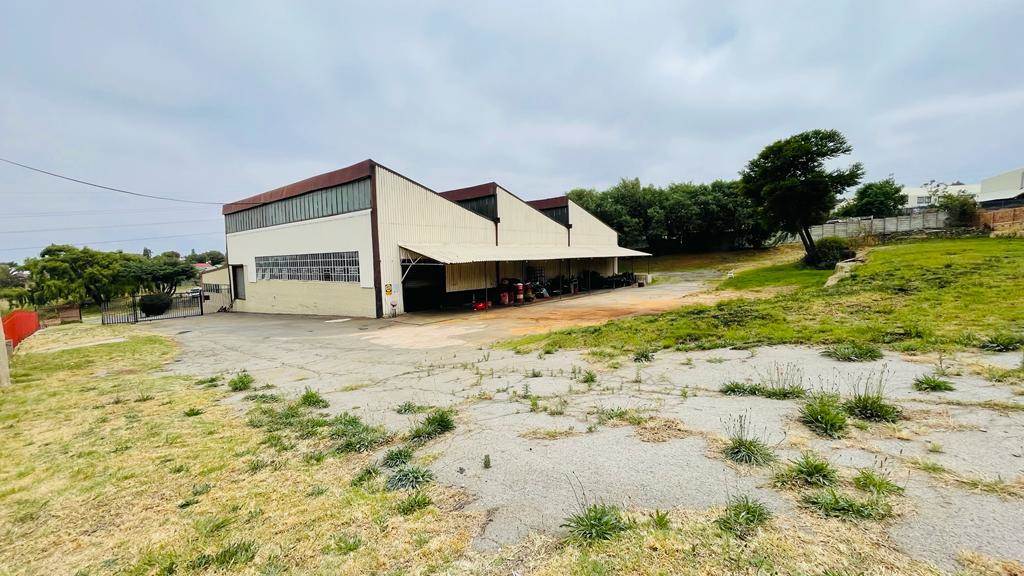 1000  m² Industrial space in Roodepoort Central photo number 3