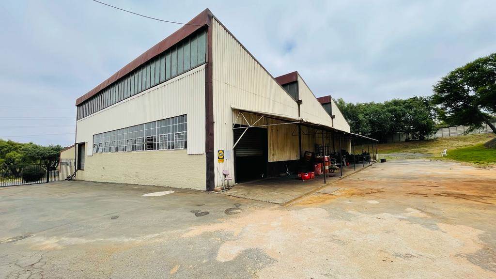 1000  m² Industrial space in Roodepoort Central photo number 2