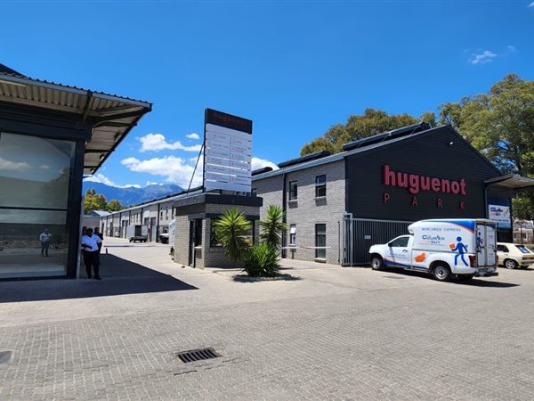 165.5  m² Industrial space in Paarl