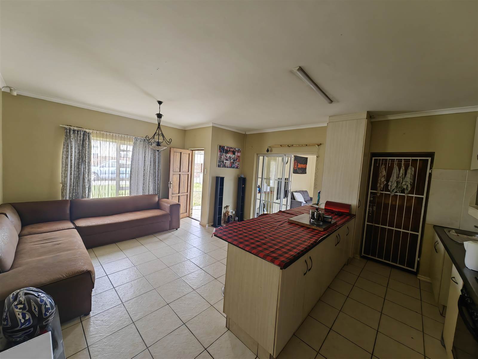 3 Bed House in Parsons Vlei photo number 7