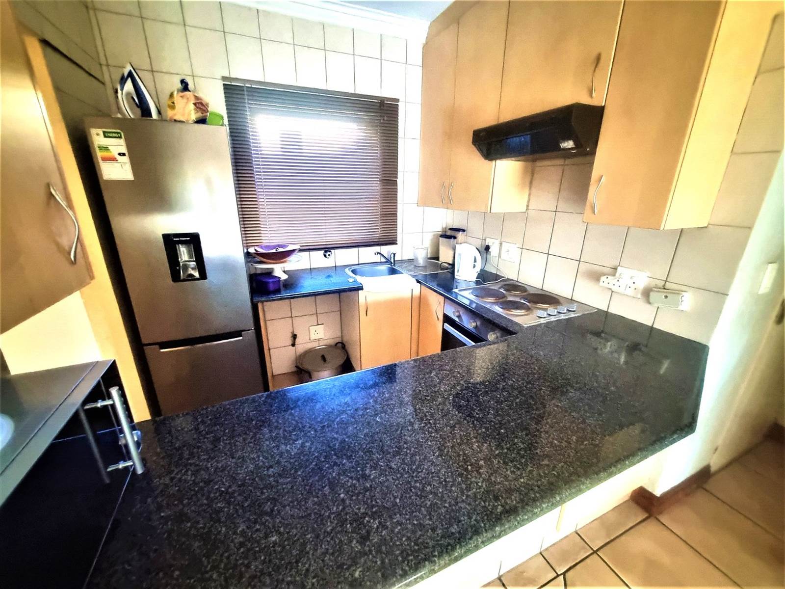 1 Bed Townhouse in Sunninghill photo number 3