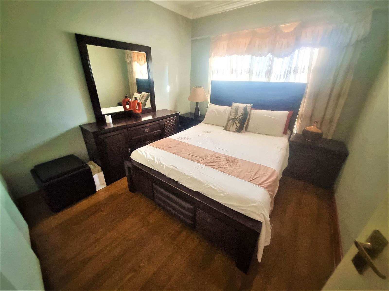 1 Bed Townhouse in Sunninghill photo number 8