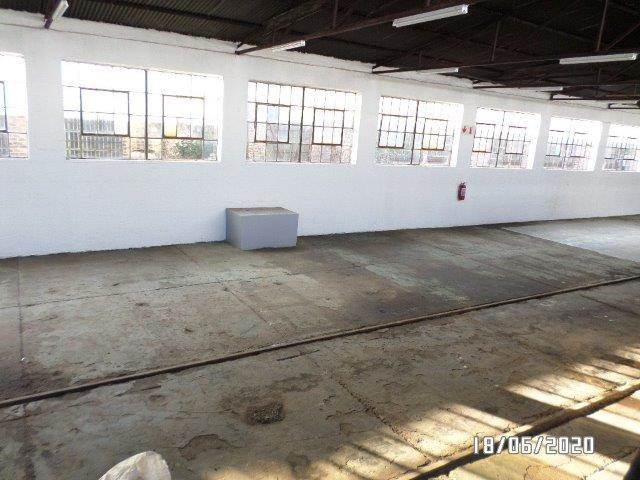 12258  m² Industrial space in Manufacta photo number 4