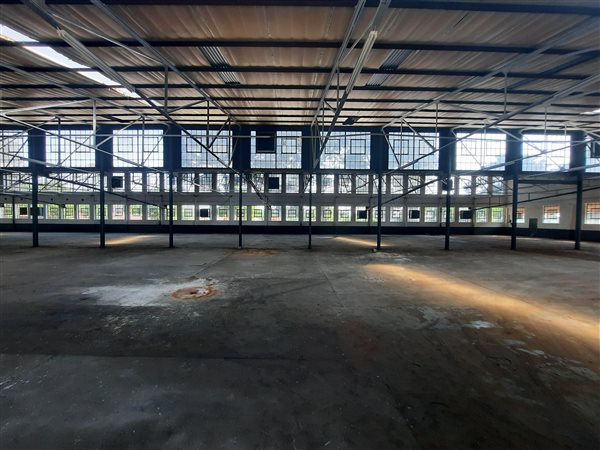 12258  m² Industrial space in Manufacta