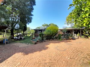 8.6 ha Farm in Bultfontein AH