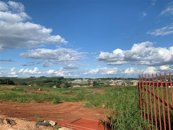 532 m² Land