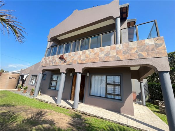 7 Bed House in Port Edward