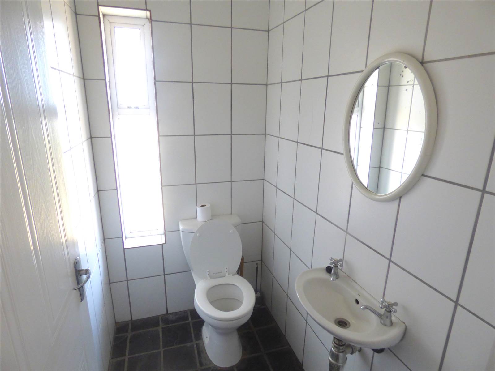 6 Bed House in Yzerfontein photo number 24