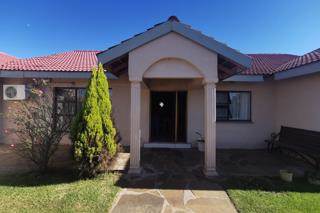 5 Bed House in Galeshewe photo number 1