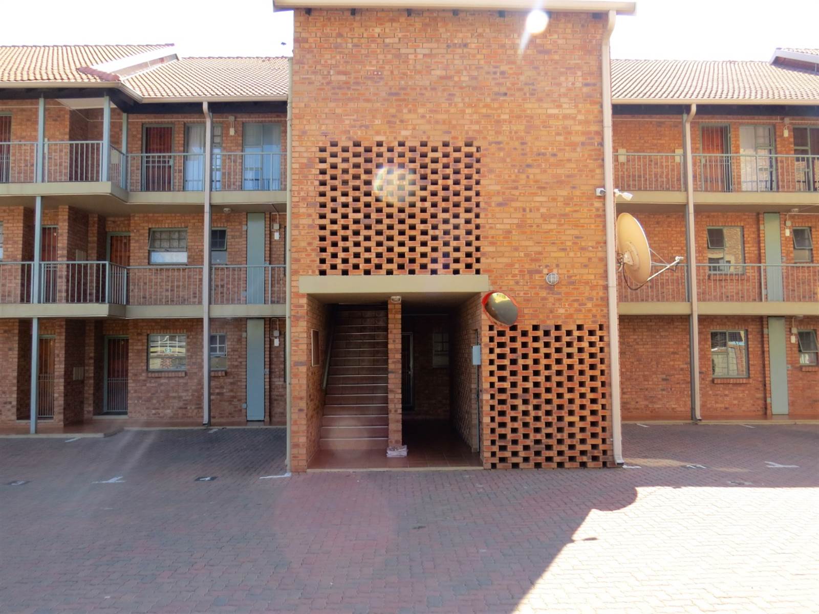 1 Bed Townhouse in Edenvale photo number 20