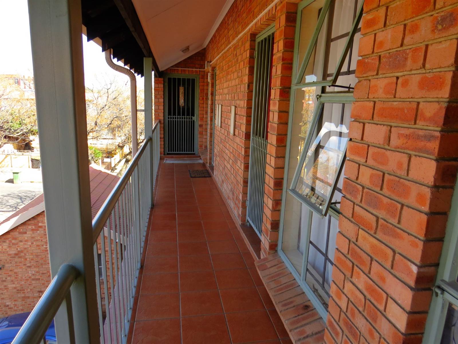 1 Bed Townhouse in Edenvale photo number 6