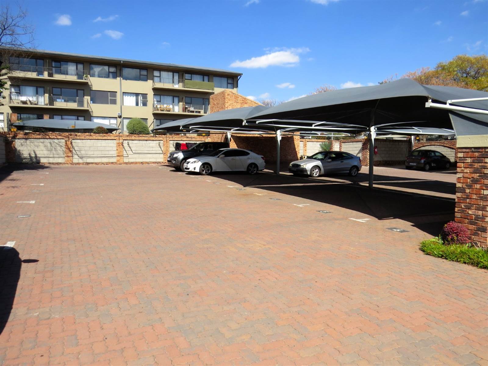 1 Bed Townhouse in Edenvale photo number 19