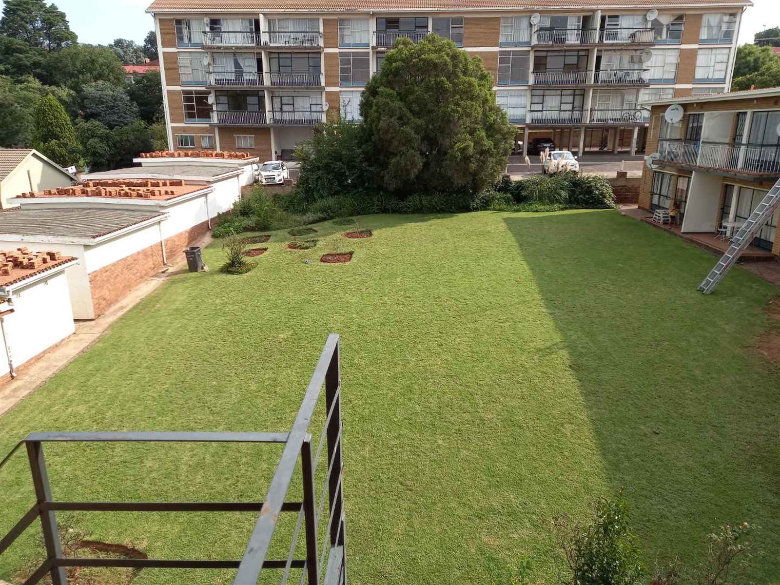 1 Bed Apartment in Kloofendal photo number 9