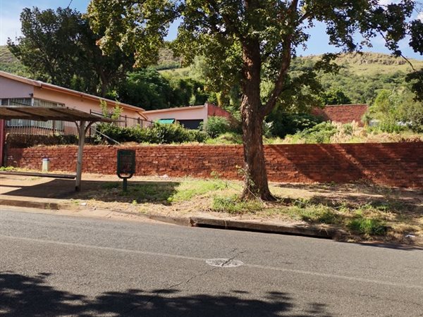 1021 m² Land available in Mountain View