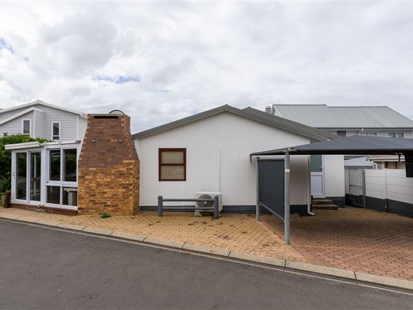 3 Bedroom House 3 Bedroom House