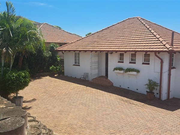 3 Bed House in Woodlands