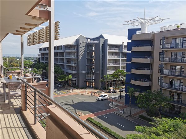 176  m² Commercial space in Umhlanga Ridge