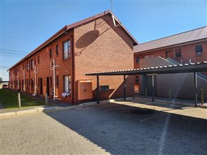 2 Bed Townhouse in Alrode