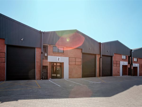 188  m² Industrial space