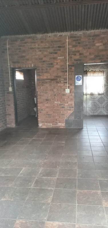 150  m² Commercial space in Modimolle photo number 6