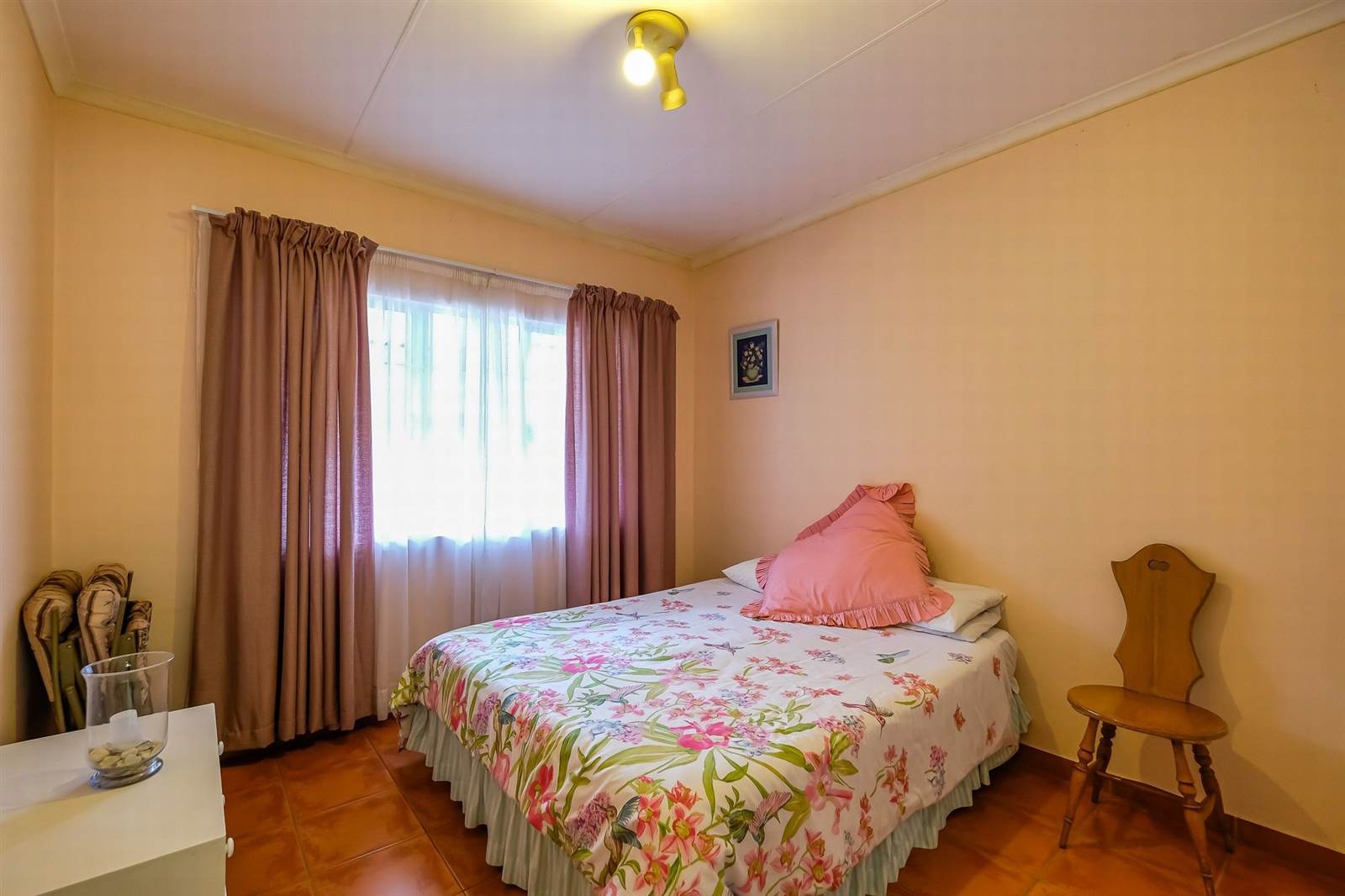 2 Bed Townhouse in Amanzimtoti photo number 19