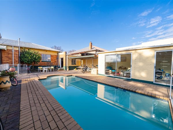 3 Bedroom House 3 Bedroom House