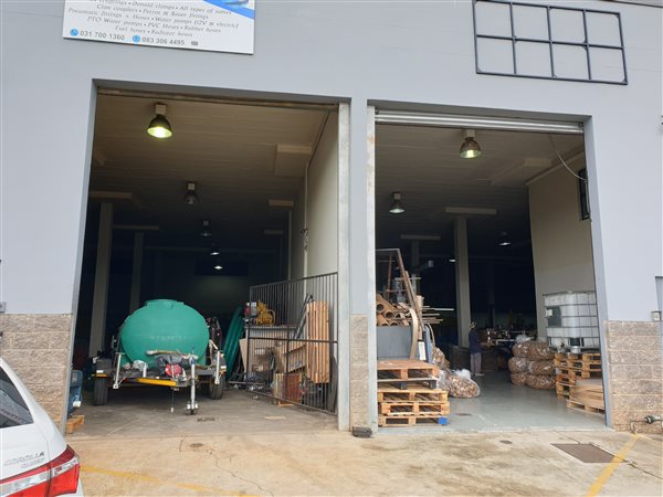 283  m² Industrial space