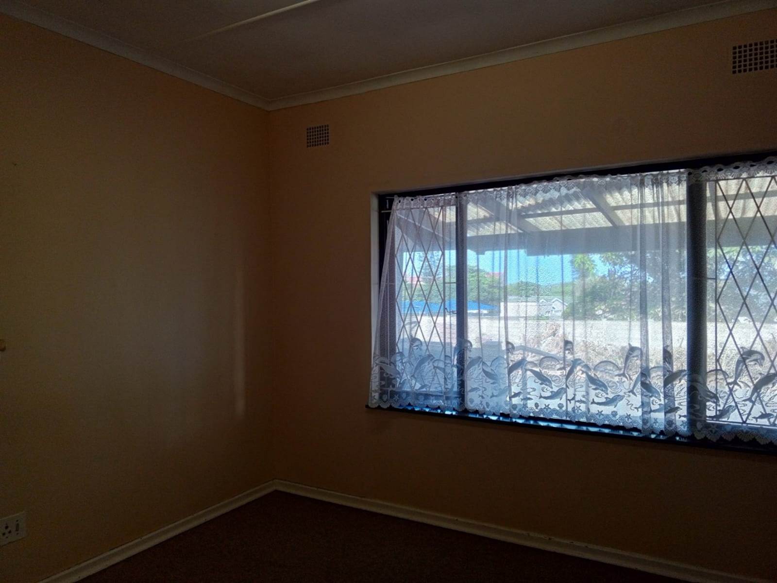104  m² Commercial space in Shelly Beach photo number 13