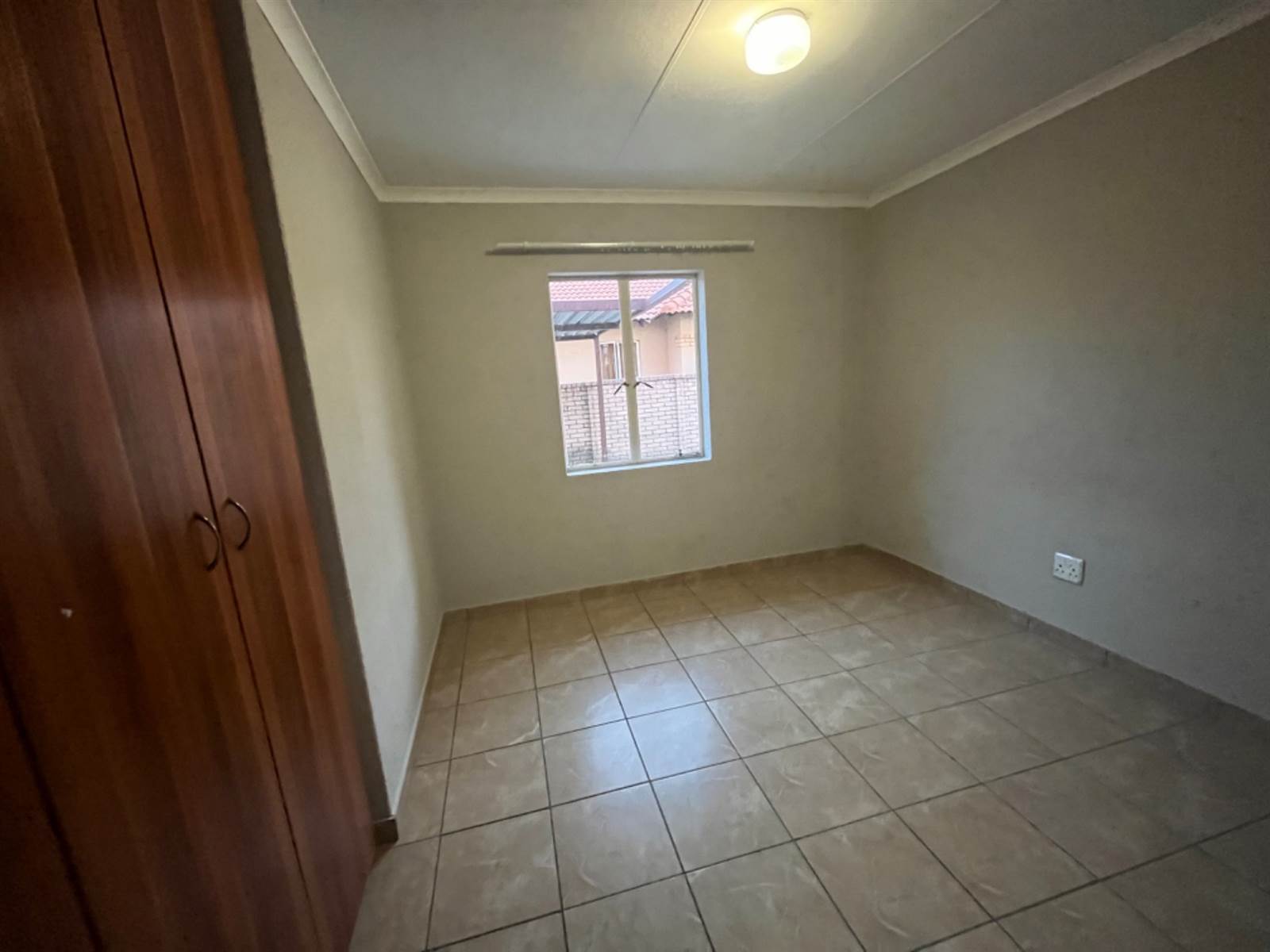 3 Bed House in Rustenburg photo number 11