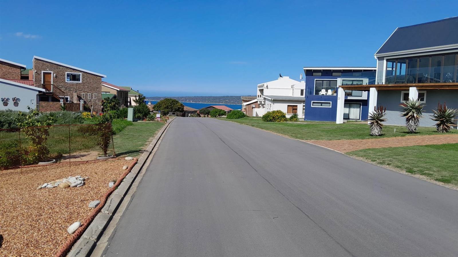 789 m² Land available in Boggomsbaai photo number 5