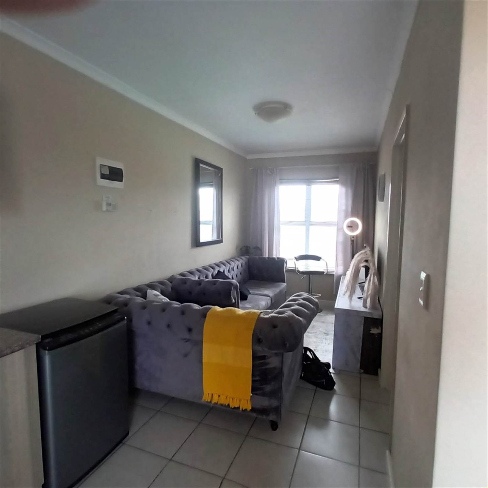 1 Bed Apartment in Muizenberg photo number 7