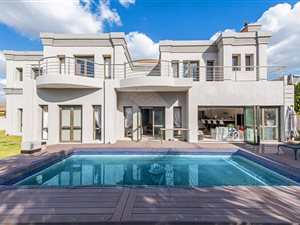 5 Bed House in Savannah Hills
