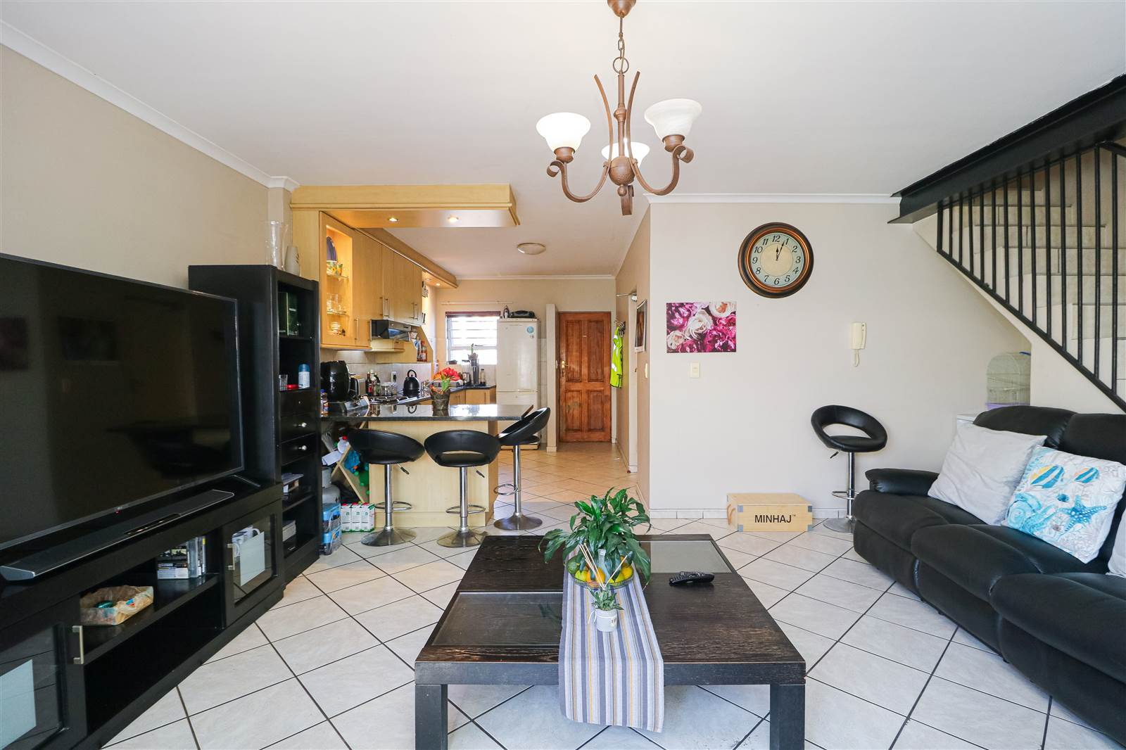 2 Bed Townhouse in Gordons Bay Central photo number 9