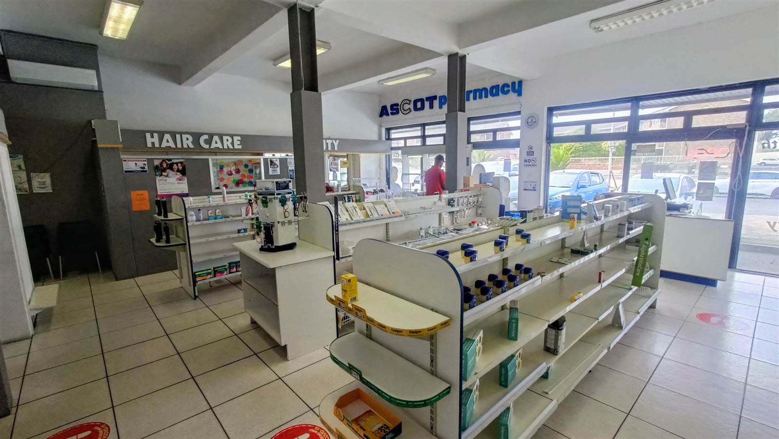 122  m² Retail Space in Milnerton Central photo number 2
