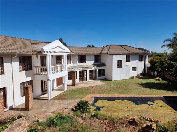 14 Bed House in Northcliff
