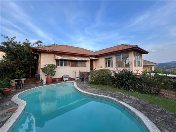 3 Bedroom House 3 Bedroom House